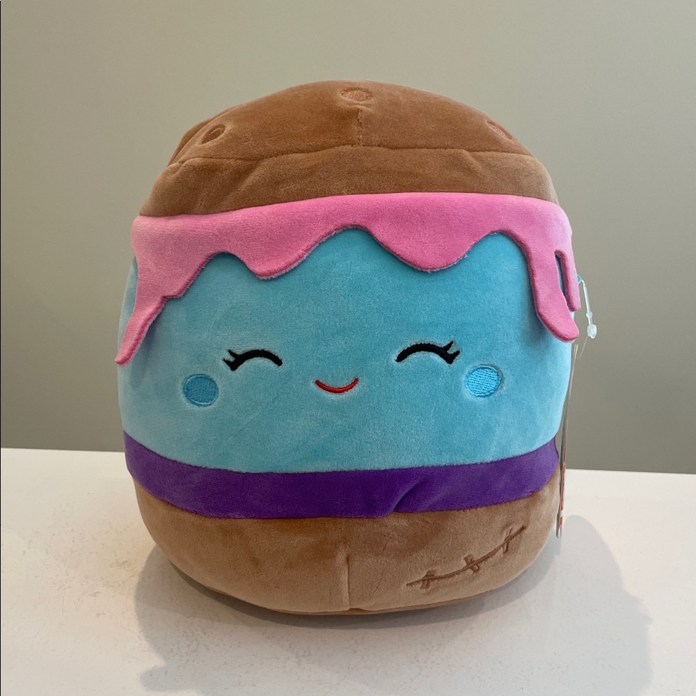 NWT 8” Natasha the Zombie Smore Halloween Squishmallow